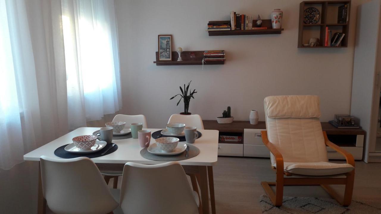Liliom Apartment With Free Parking Space Budapest Exterior foto