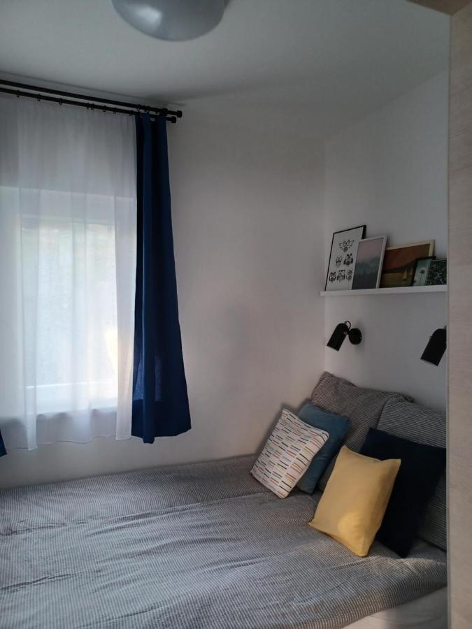 Liliom Apartment With Free Parking Space Budapest Exterior foto
